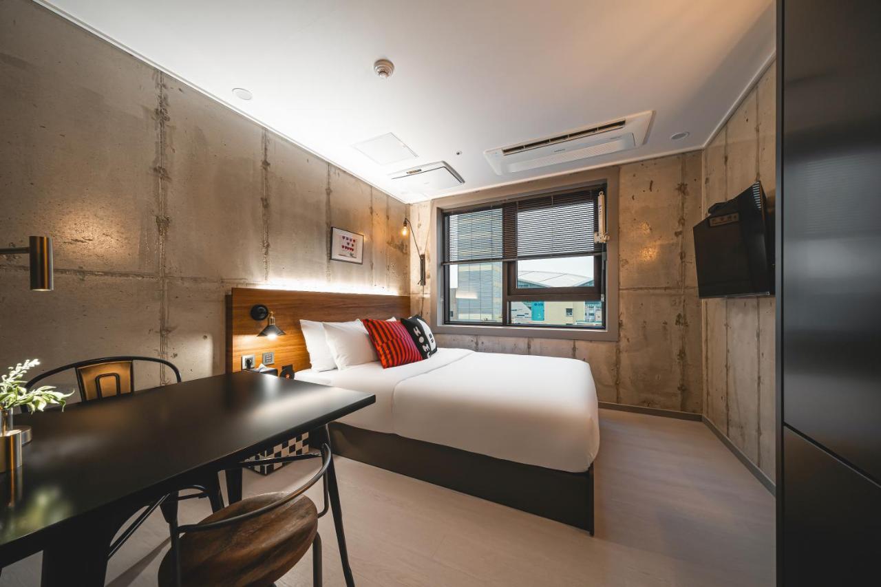 Urbanstay Boutique Nampo Biff Busan Exterior photo